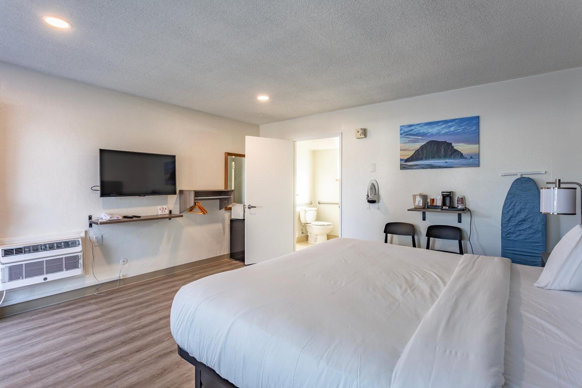 מורו ביי Coastal Breeze Inn מראה חיצוני תמונה