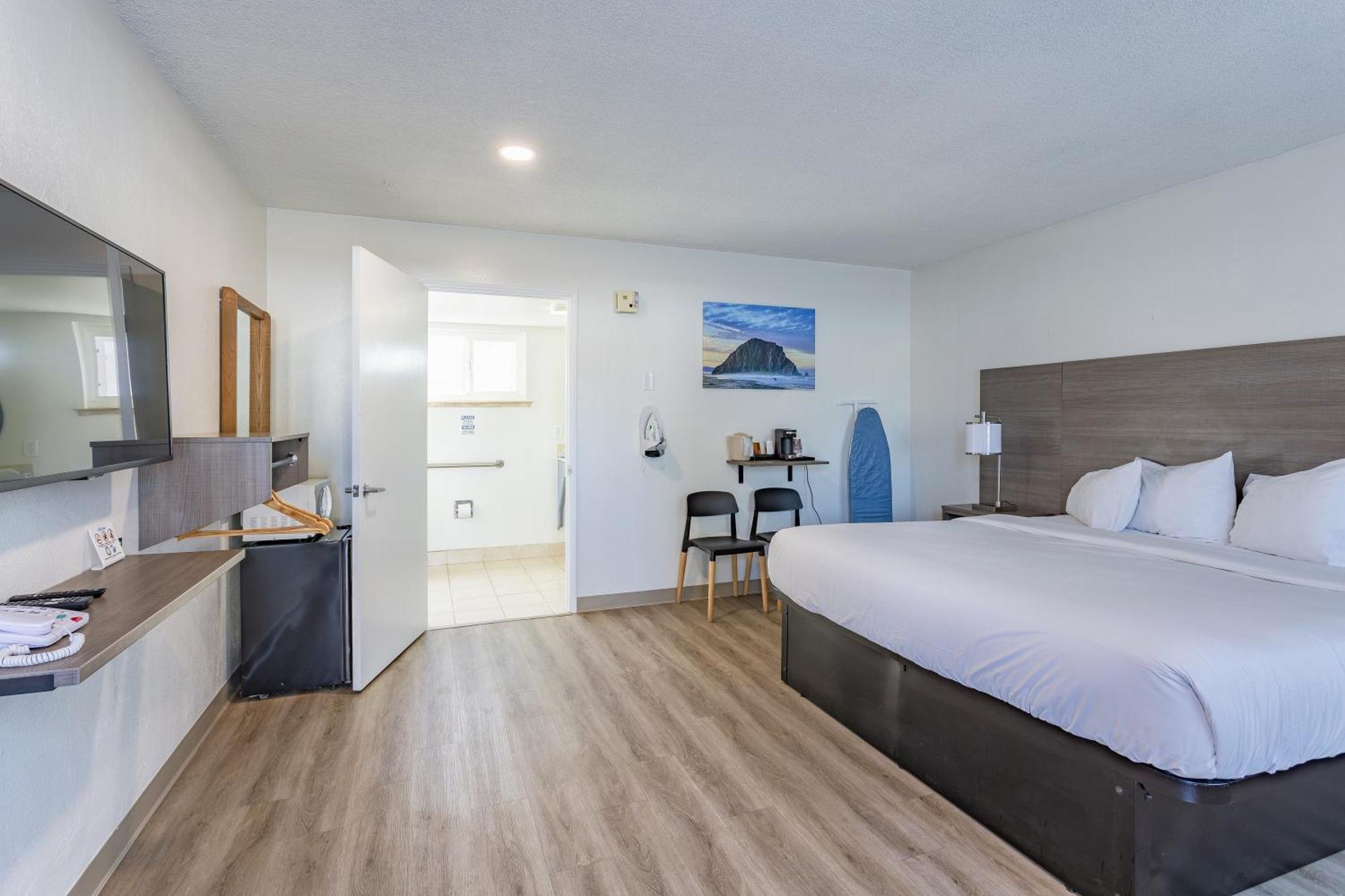 מורו ביי Coastal Breeze Inn מראה חיצוני תמונה